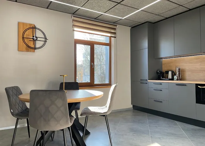 Brivibas Residence - North & South, Free Privat Parking, Free Wifi, Self Check-In