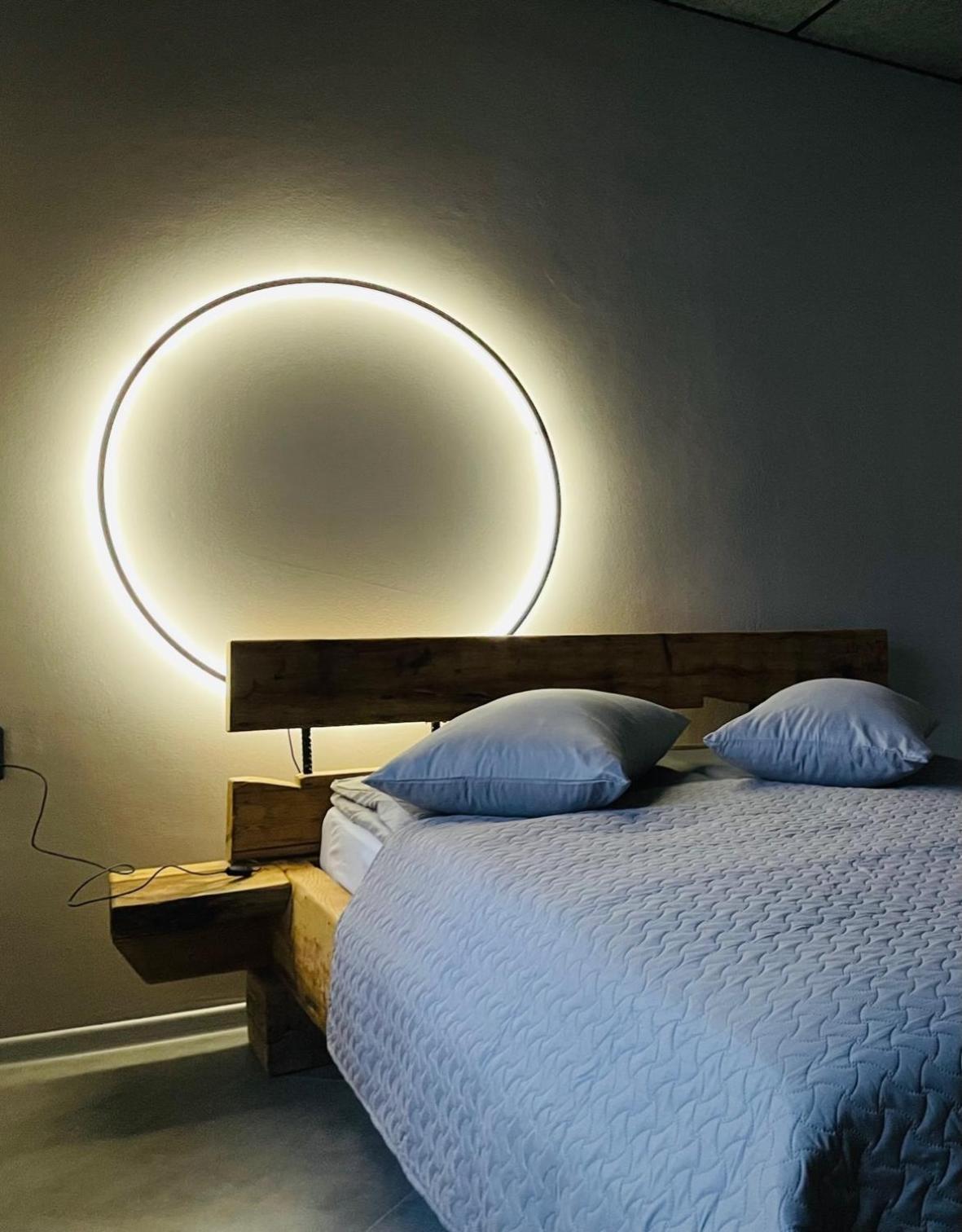Brivibas - North & South, Free Privat Parking, Free Wifi, Self Check-in Lejlighed *